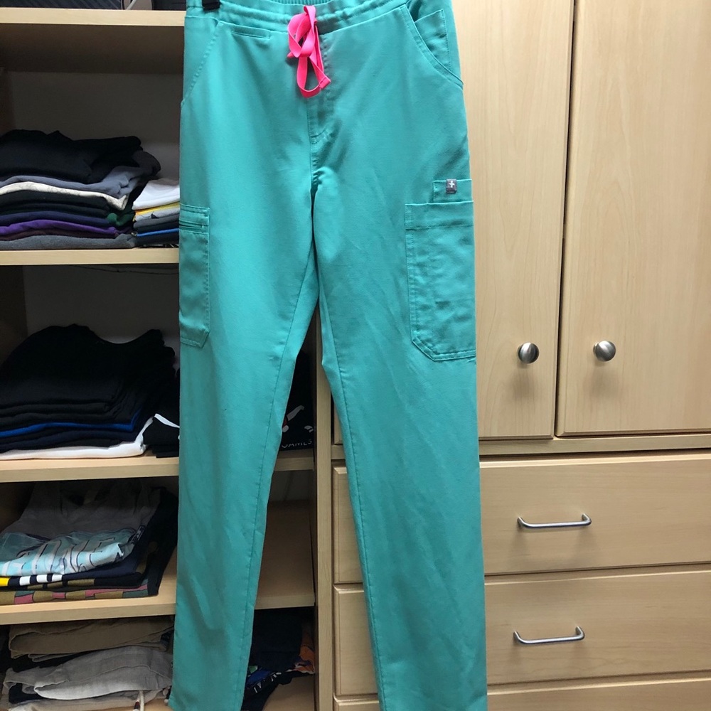 Figs Surgical green XS Tall skinny pants